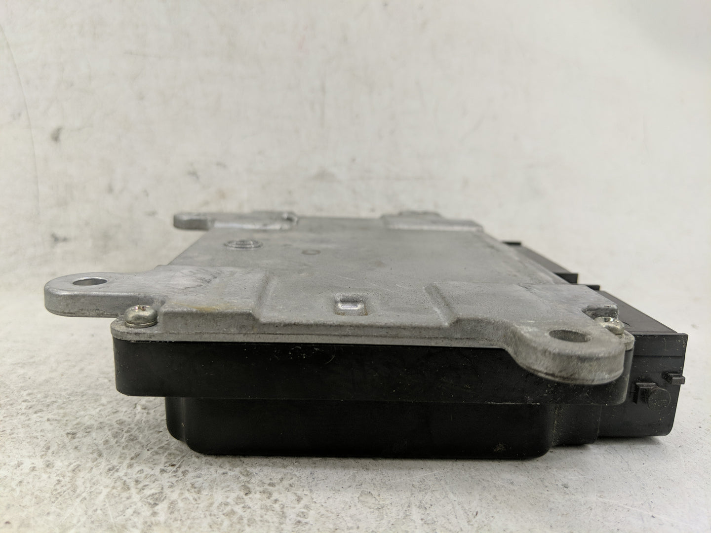 2011 Mitsubishi Outlander Sport PCM Engine Control Computer ECU ECM PCU OEM P/N:1860B638 Fits OEM Used Auto Parts - Oemuseda