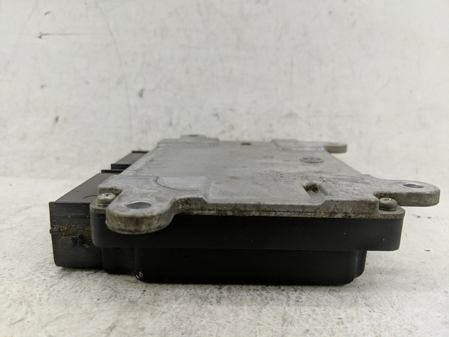 2011 Mitsubishi Outlander Sport PCM Engine Control Computer ECU ECM PCU OEM P/N:1860B638 Fits OEM Used Auto Parts - Oemuseda