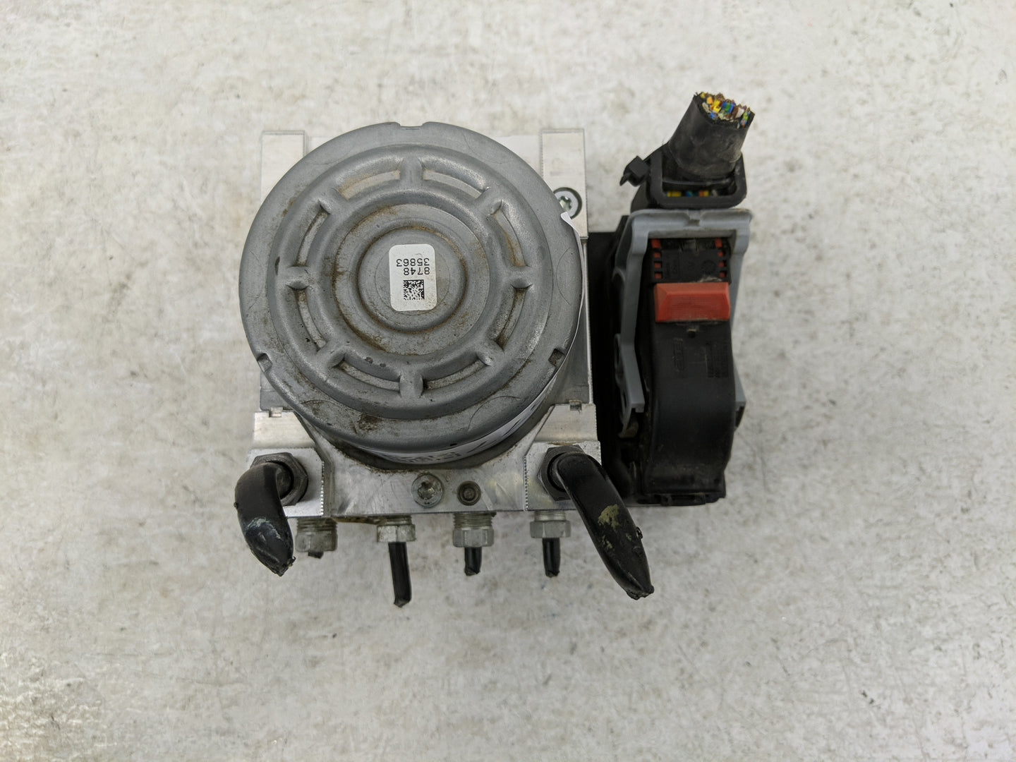 2011 Mitsubishi Outlander Sport ABS Pump Control Module Replacement P/N:HJ32-2C405-AD M000T38771 Fits OEM Used Auto Parts - 