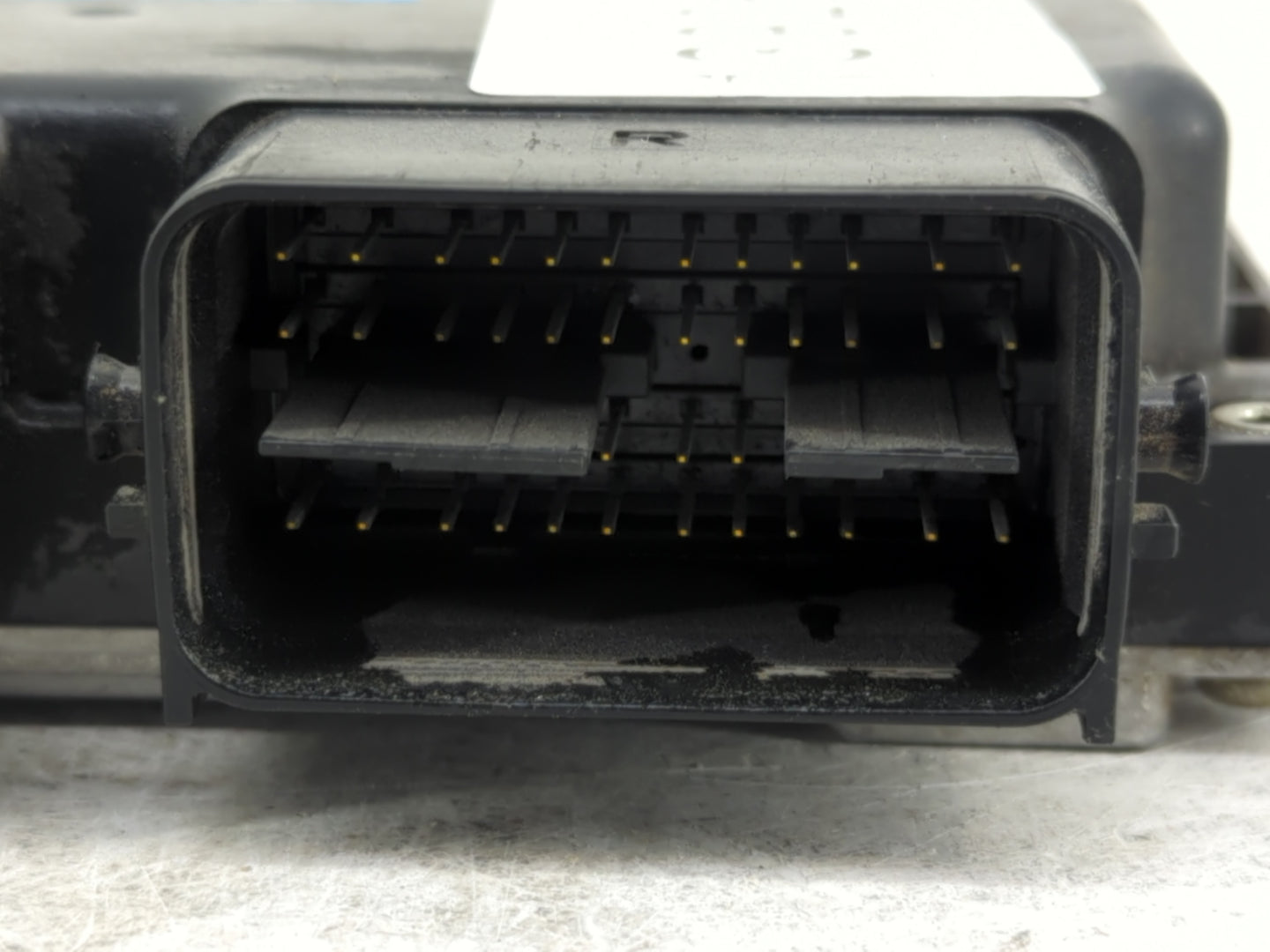 2011 Mitsubishi Outlander Sport PCM Engine Control Computer ECU ECM PCU OEM P/N:1860B638 Fits OEM Used Auto Parts - Oemuseda