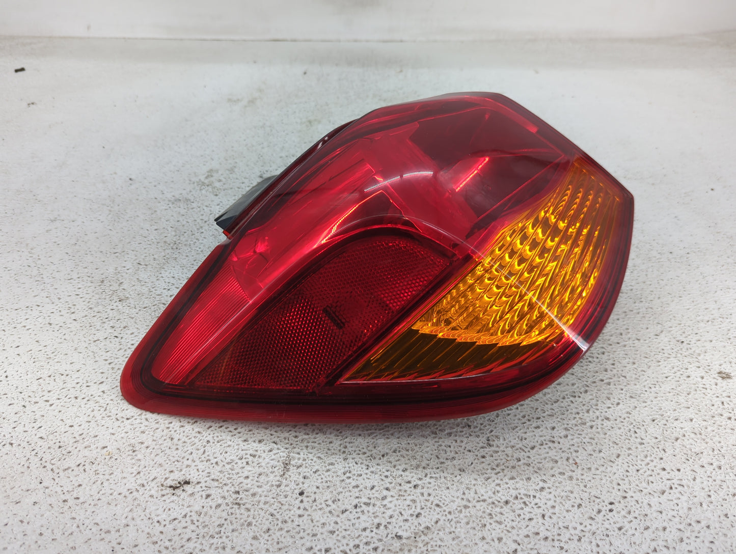 2011-2017 Mitsubishi Outlander Sport Tail Light Assembly Driver Left OEM Fits Fits 2011 2012 2013 2014 2015 2016 2017 OEM Us