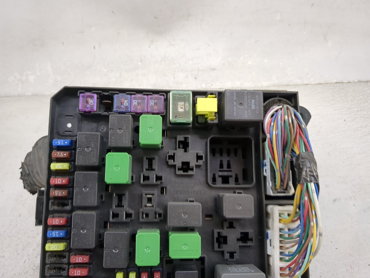 2011 Mitsubishi Outlander Sport Fusebox Fuse Box Panel Relay Module P/N:8565A024 Fits OEM Used Auto Parts - Oemusedautoparts
