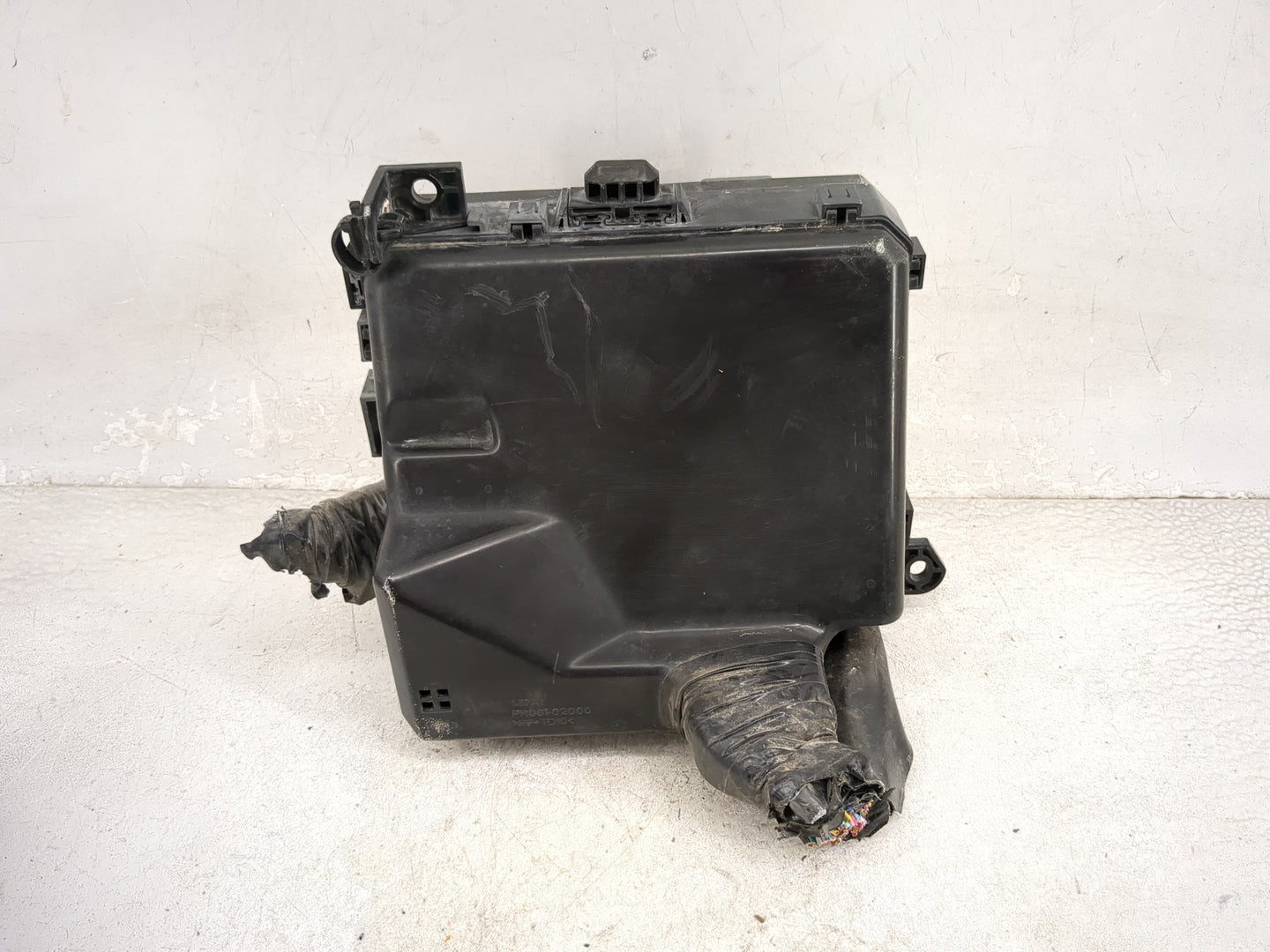 2011 Mitsubishi Outlander Sport Fusebox Fuse Box Panel Relay Module P/N:8565A024 Fits OEM Used Auto Parts - Oemusedautoparts