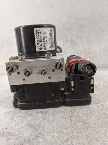 2011-2012 Mitsubishi Outlander Sport ABS Pump Control Module Replacement P/N:4670A587 06.2102-1801.4 Fits Fits 2011 2012 OEM