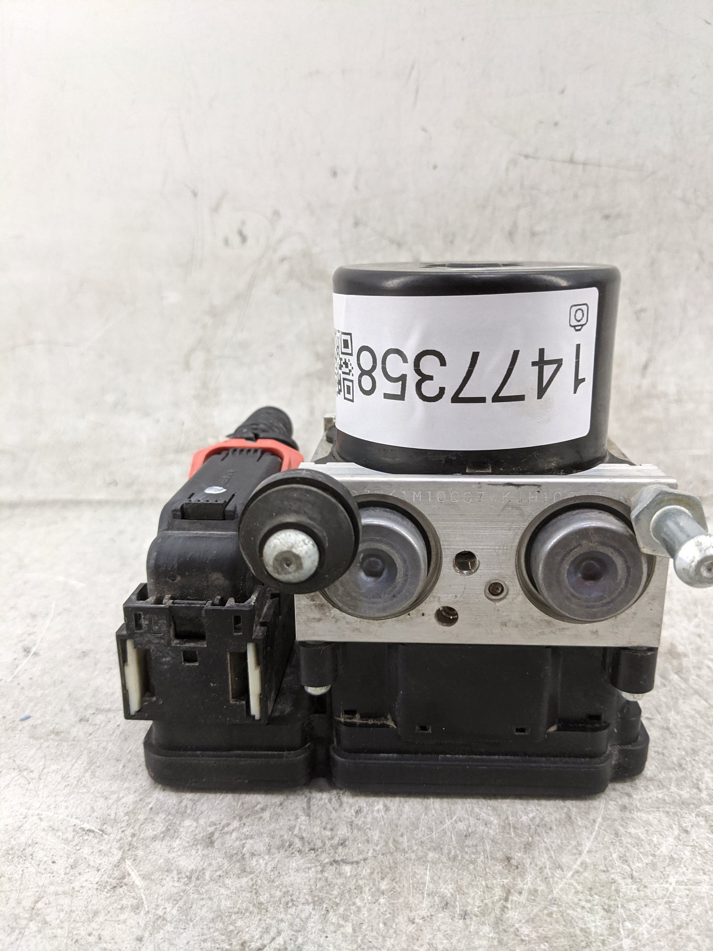 2011-2012 Mitsubishi Outlander Sport ABS Pump Control Module Replacement P/N:4670A587 06.2102-1801.4 Fits Fits 2011 2012 OEM