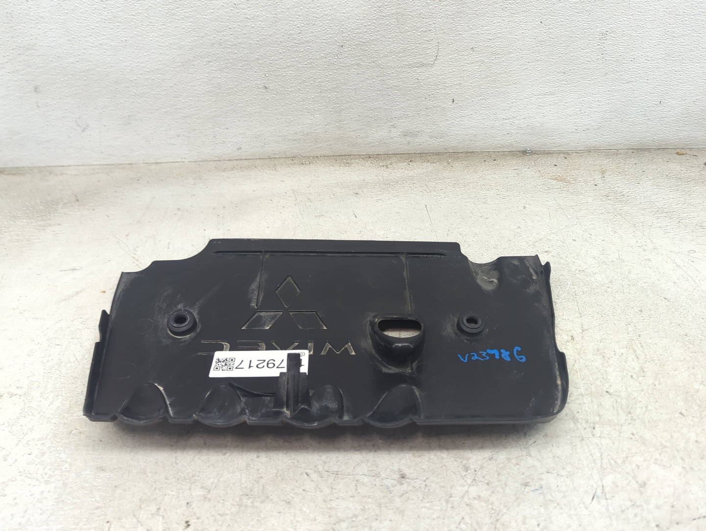 2011 Mitsubishi Outlander Sport Engine Cover Black - Oemusedautoparts1.com