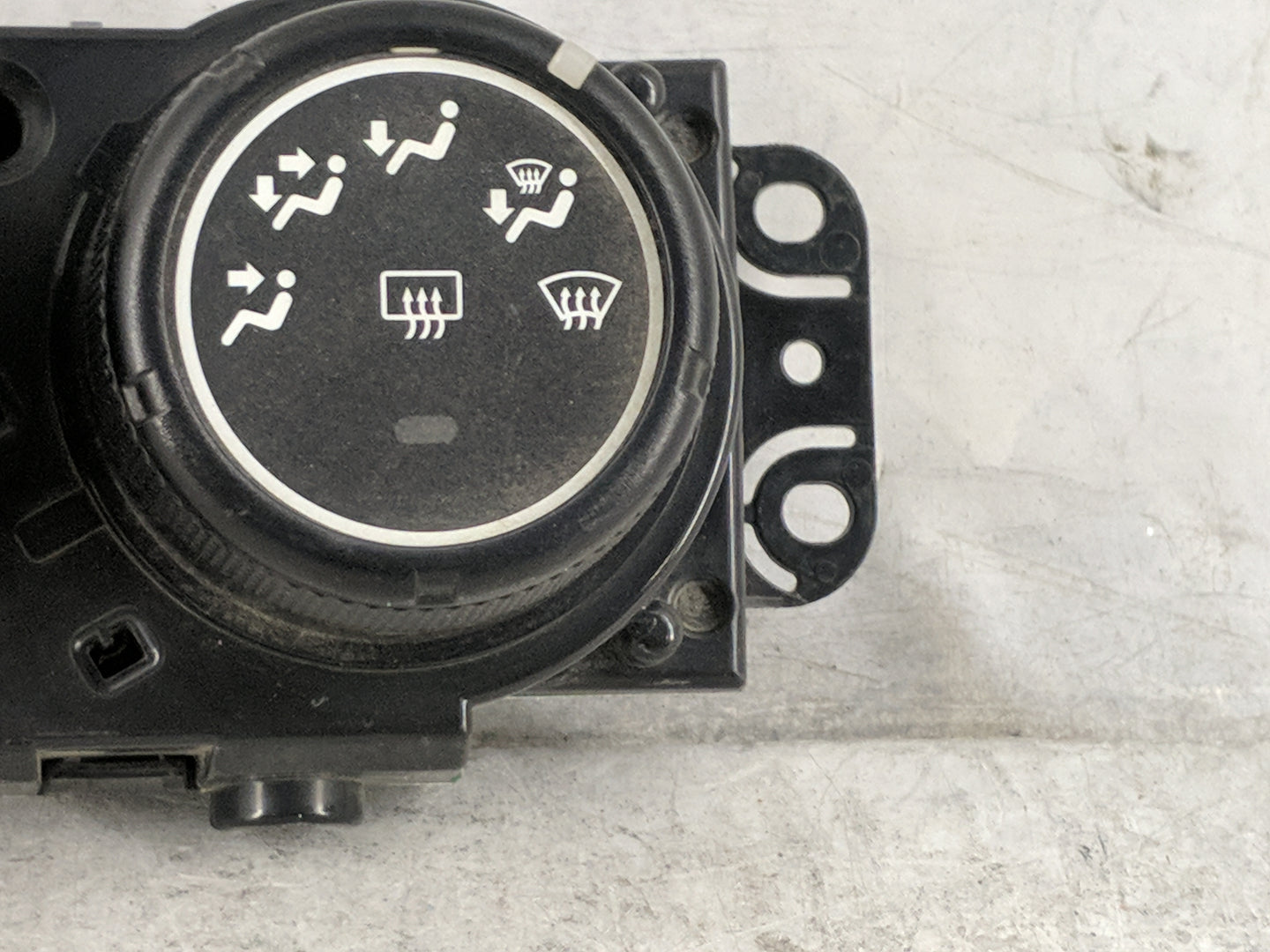 2011 Mitsubishi Outlander Sport Climate Control Module Temperature AC/Heater Replacement P/N:7820A116XA Fits OEM Used Auto P