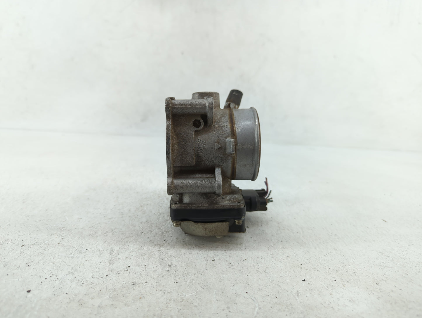 2011 Mitsubishi Outlander Sport Throttle Body P/N:57020 Fits Fits 2008 OEM Used Auto Parts - Oemusedautoparts1.com