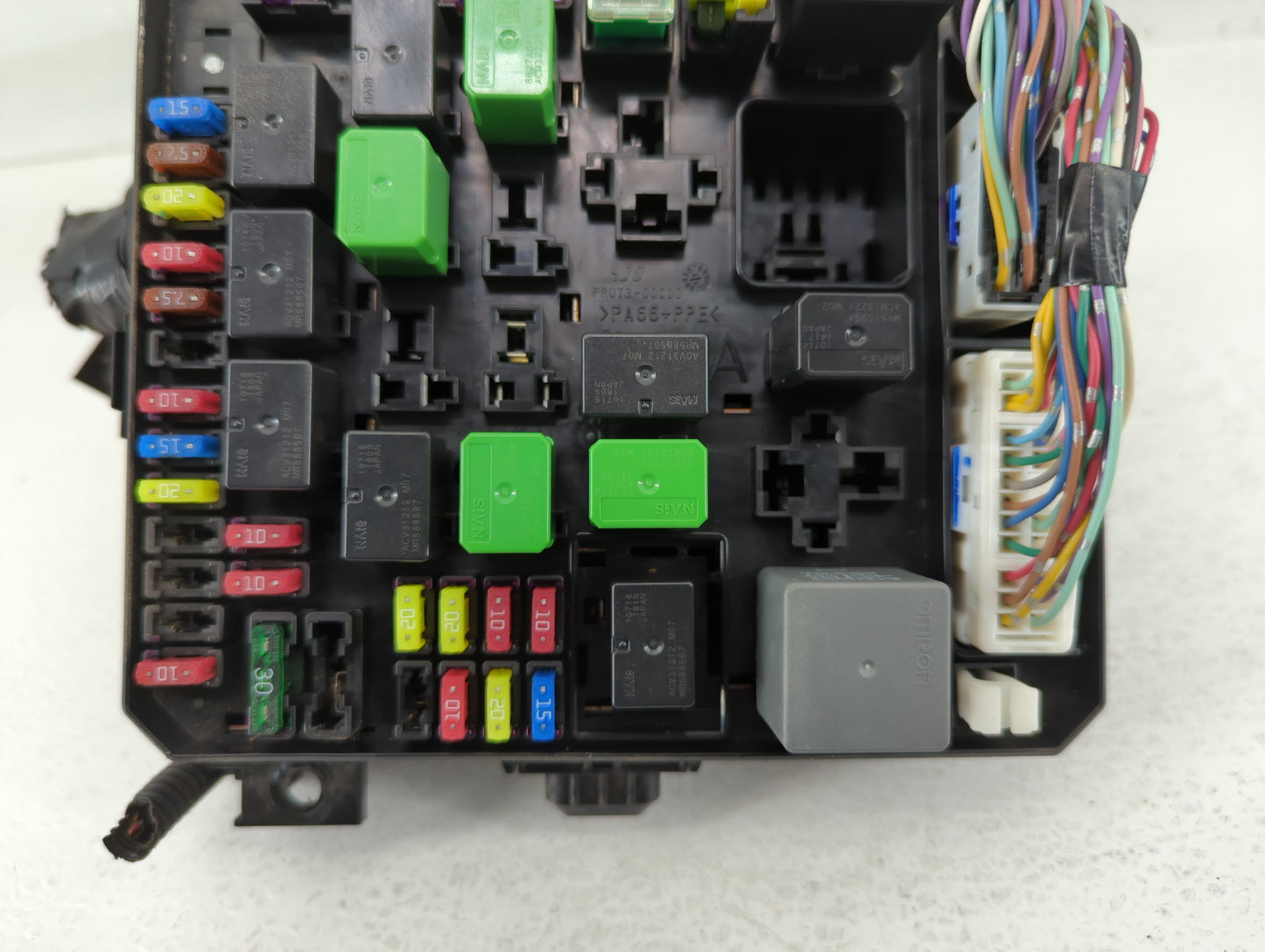 2011 Mitsubishi Outlander Sport Fusebox Fuse Box Panel Relay Module P/N:8565A024 Fits OEM Used Auto Parts - Oemusedautoparts