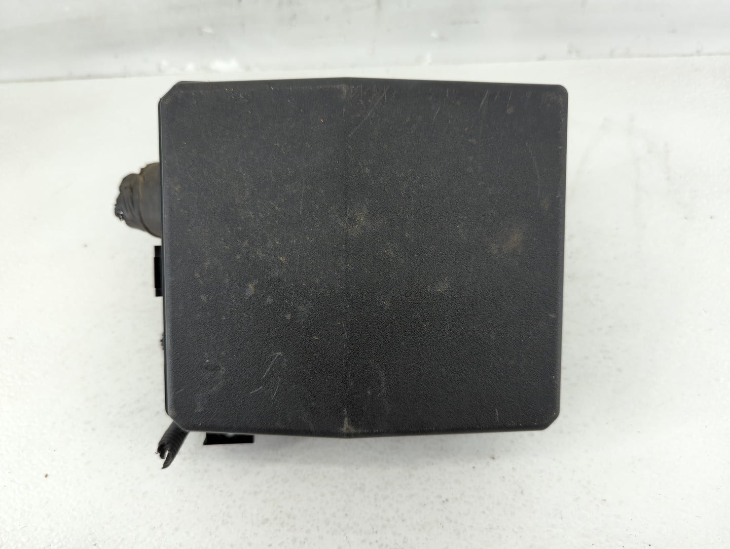 2011 Mitsubishi Outlander Sport Fusebox Fuse Box Panel Relay Module P/N:8565A024 Fits OEM Used Auto Parts - Oemusedautoparts