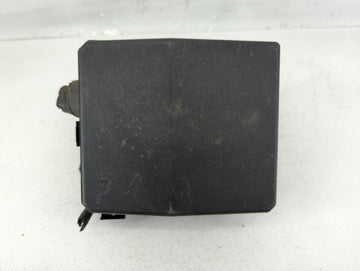 2011 Mitsubishi Outlander Sport Fusebox Fuse Box Panel Relay Module P/N:8565A024 Fits OEM Used Auto Parts - Oemusedautoparts