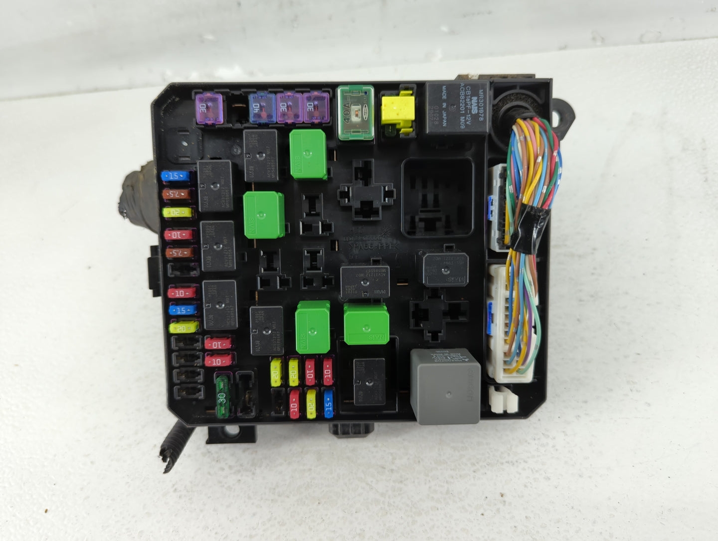 2011 Mitsubishi Outlander Sport Fusebox Fuse Box Panel Relay Module P/N:8565A024 Fits OEM Used Auto Parts - Oemusedautoparts