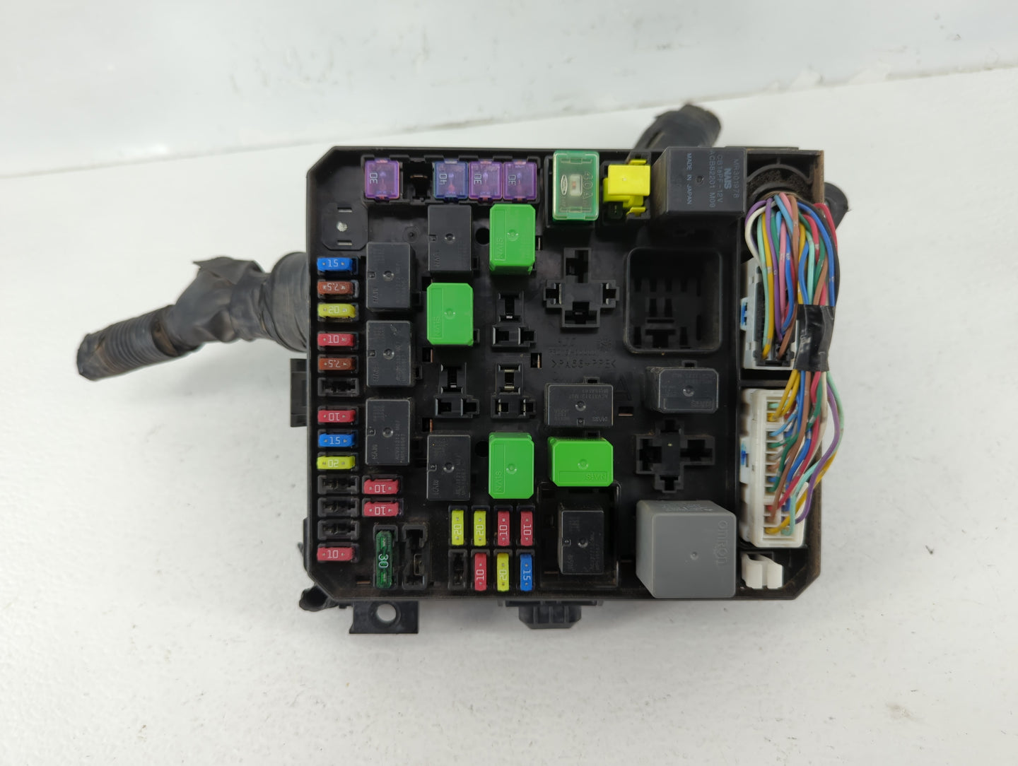 2011 Mitsubishi Outlander Sport Fusebox Fuse Box Panel Relay Module P/N:PR061-02000 Fits OEM Used Auto Parts - Oemusedautopa