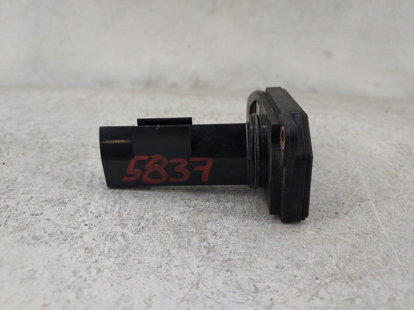 2011-2013 Mitsubishi Rvr Mass Air Flow Meter Maf 1487999 - Oemusedautoparts1.com