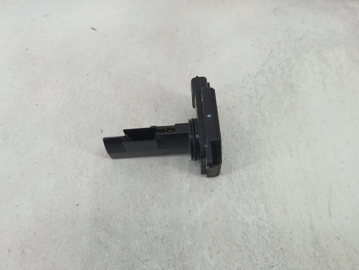 2011-2013 Mitsubishi Rvr Mass Air Flow Meter Maf 1489861 - Oemusedautoparts1.com