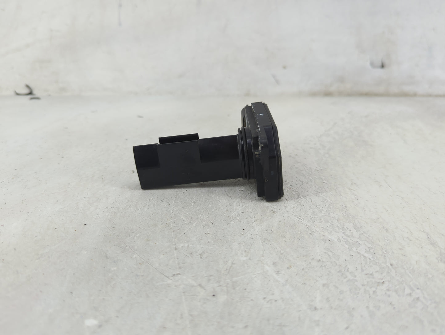 2011-2013 Mitsubishi Rvr Mass Air Flow Meter Maf 1489861 - Oemusedautoparts1.com