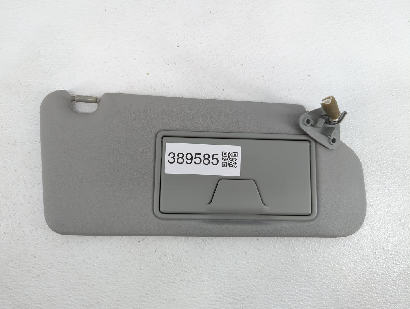 2011 Mitsubishi Rvr Sun Visor Shade Replacement Passenger Right Mirror Fits OEM Used Auto Parts - Oemusedautoparts1.com