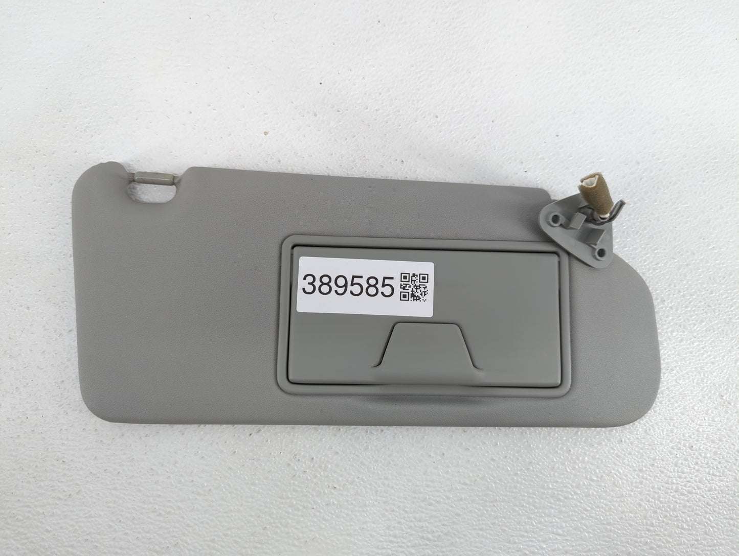 2011 Mitsubishi Rvr Sun Visor Shade Replacement Passenger Right Mirror Fits OEM Used Auto Parts - Oemusedautoparts1.com
