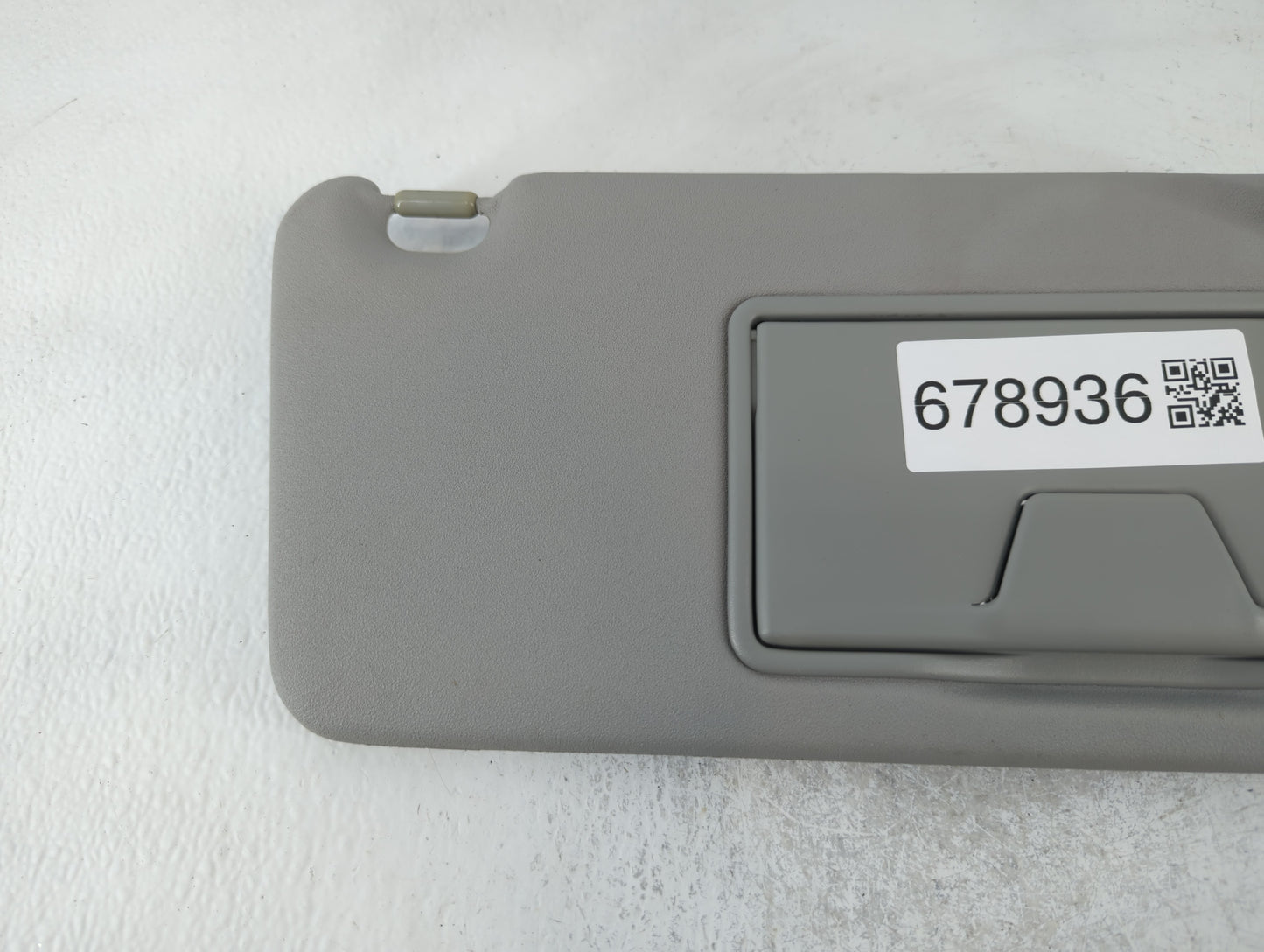 2011-2012 Mitsubishi Rvr Sun Visor Shade Replacement Passenger Right Mirror Fits Fits 2010 2011 2012 OEM Used Auto Parts - O