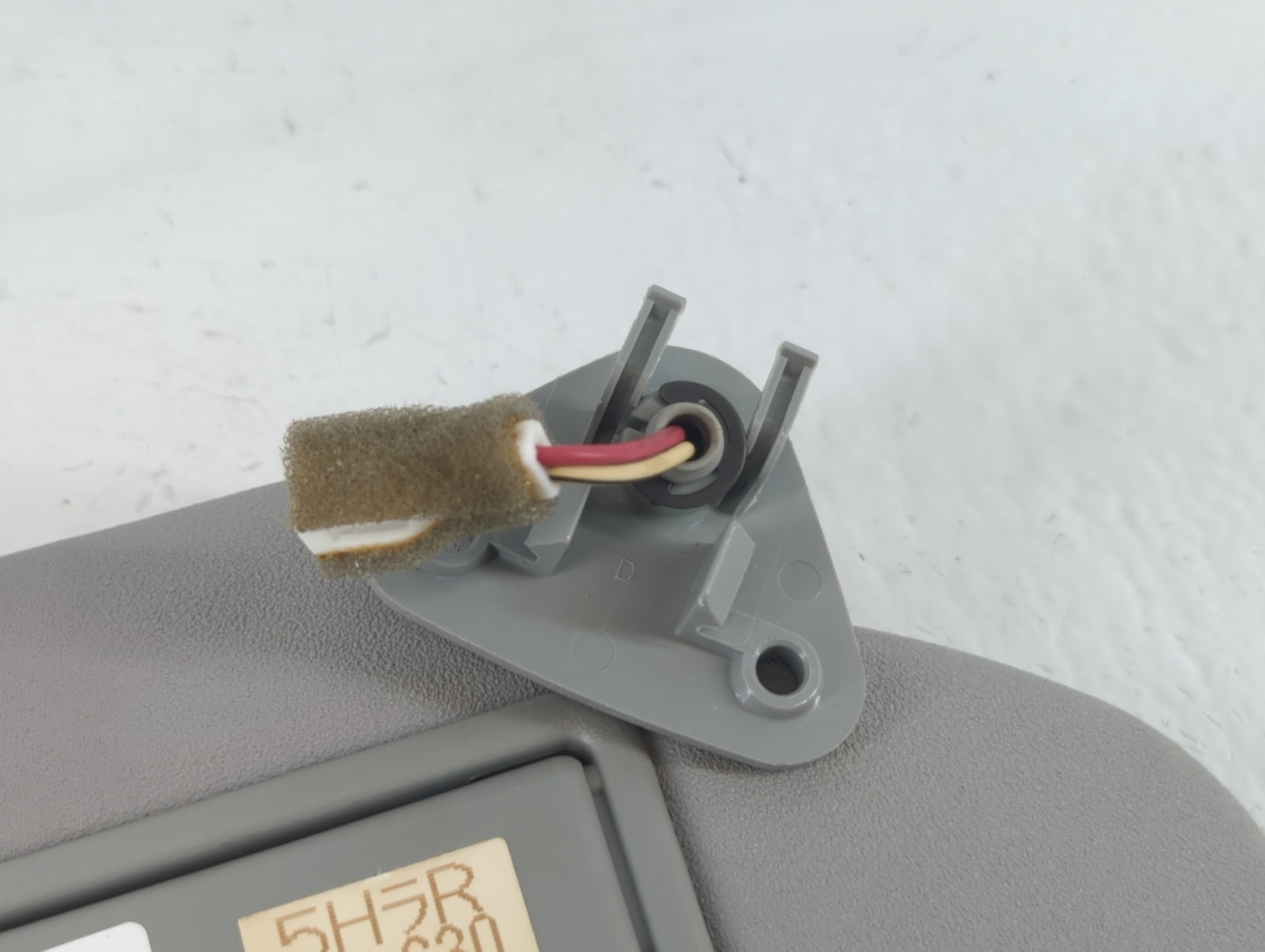 2011-2012 Mitsubishi Rvr Sun Visor Shade Replacement Passenger Right Mirror Fits Fits 2010 2011 2012 OEM Used Auto Parts - O