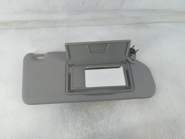 2011-2012 Mitsubishi Rvr Sun Visor Shade Replacement Passenger Right Mirror Fits Fits 2011 2012 OEM Used Auto Parts - Oemuse