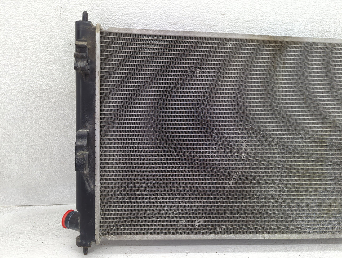 2011-2012 Mitsubishi Rvr Engine Cooling Radiator Condensor P/N:PA66-GF30 Fits Fits 2008 2009 2010 2011 2012 2013 OEM Used Au
