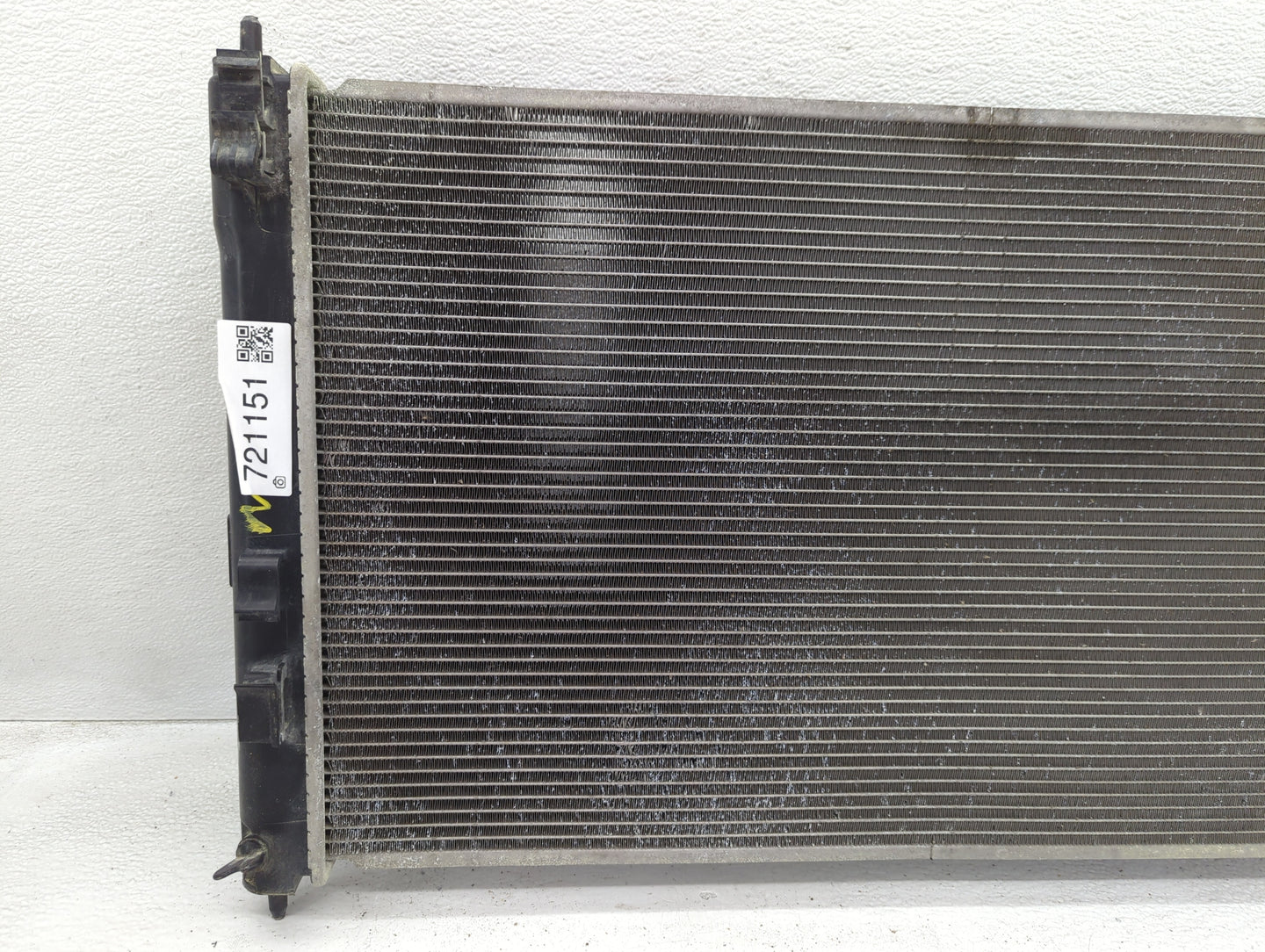 2011-2012 Mitsubishi Rvr Engine Cooling Radiator Condensor P/N:PA66-GF30 Fits Fits 2008 2009 2010 2011 2012 2013 OEM Used Au