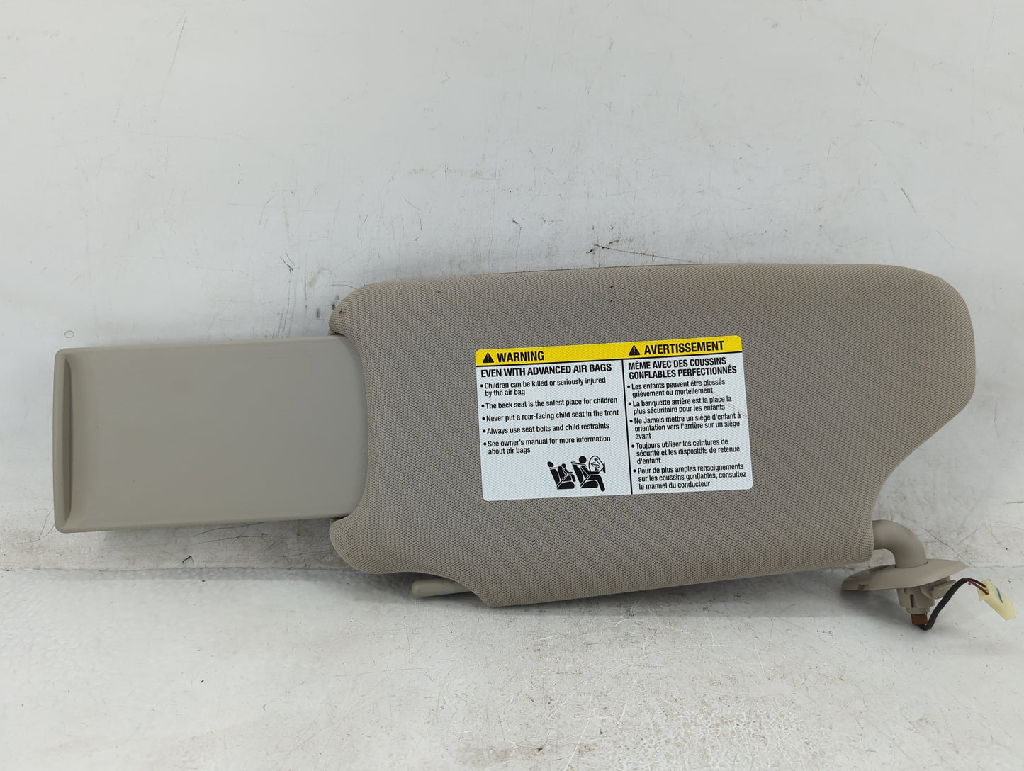 2010-2013 Nissan Altima Sun Visor Shade Replacement Passenger Right Mirror Fits Fits 2010 2011 2012 2013 OEM Used Auto Parts
