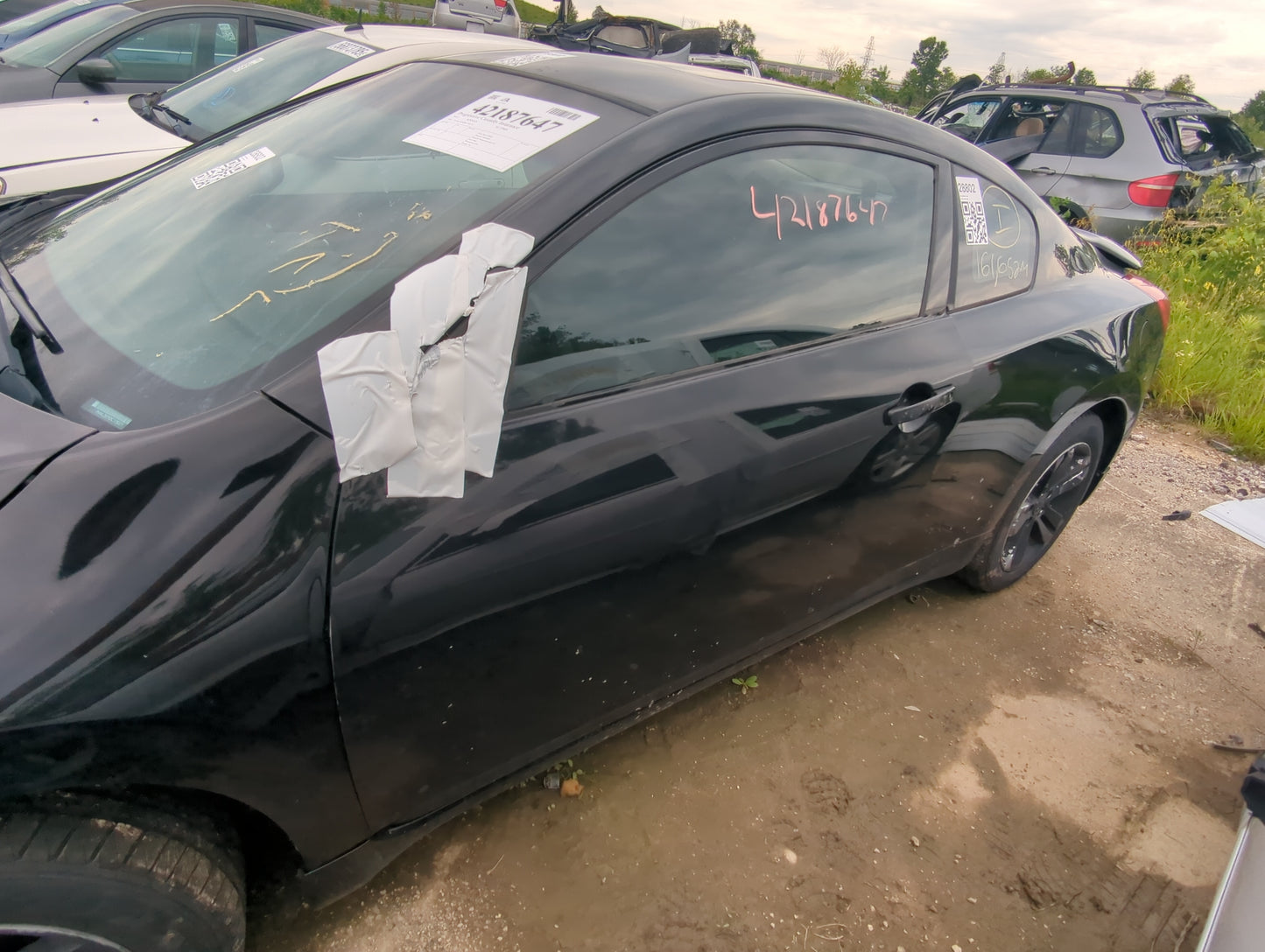 2008-2013 Nissan Altima Driver Front Door Oem - Oemusedautoparts1.com