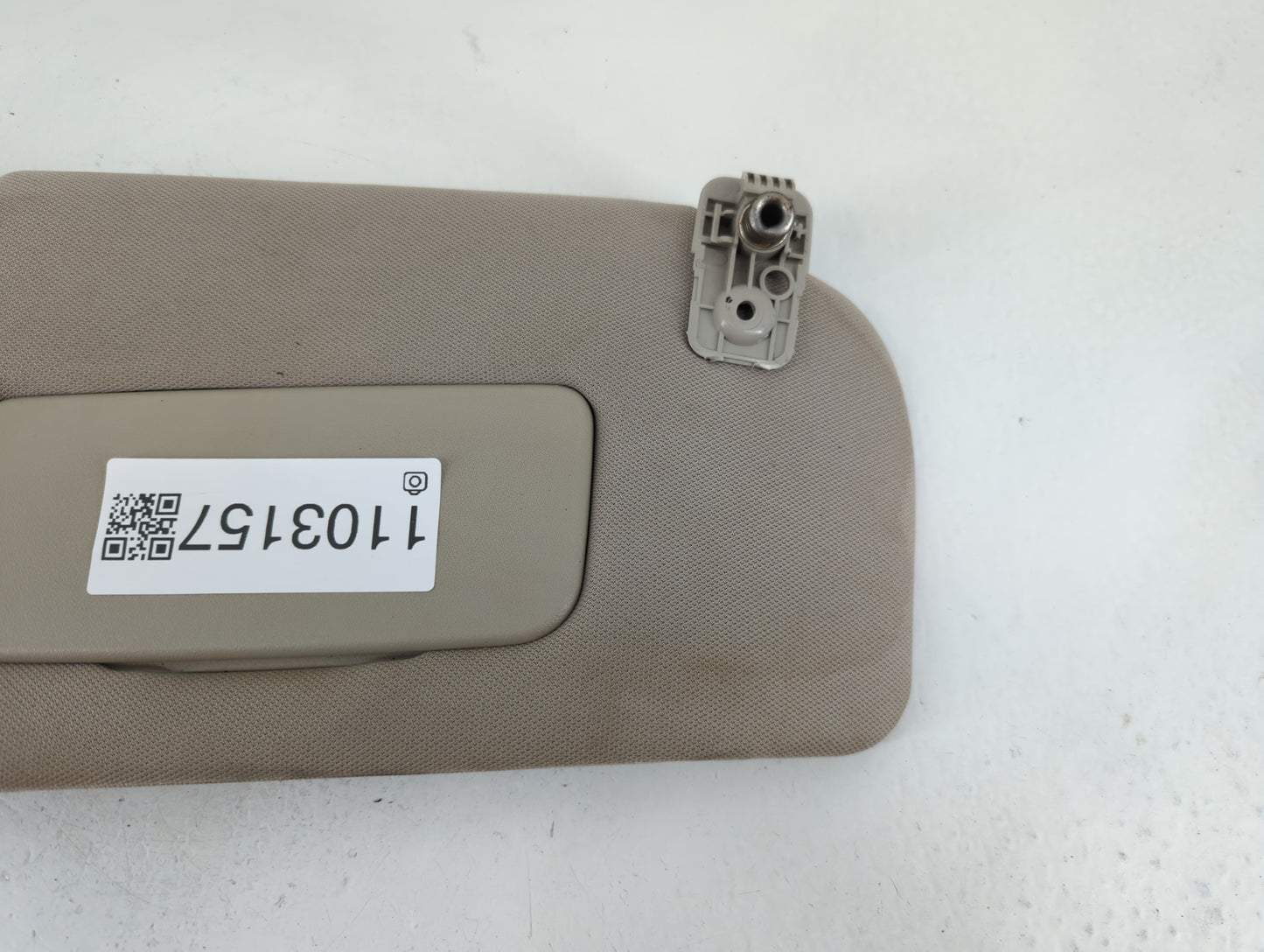 2010-2012 Nissan Altima Sun Visor Shade Replacement Passenger Right Mirror Fits Fits 2010 2011 2012 OEM Used Auto Parts - Oe