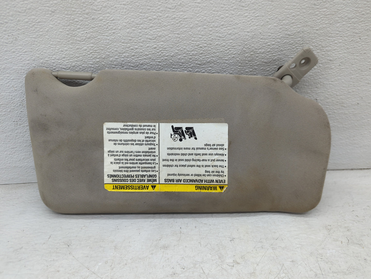 2010-2012 Nissan Altima Sun Visor Shade Replacement Driver Left Mirror Fits Fits 2010 2011 2012 OEM Used Auto Parts - Oemuse
