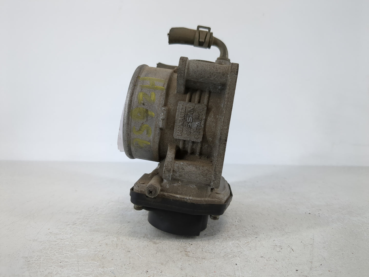 2007-2013 Nissan Altima Throttle Body P/N:RME60-15 Fits Fits 2007 2008 2009 2010 2011 2012 2013 OEM Used Auto Parts - Oemuse