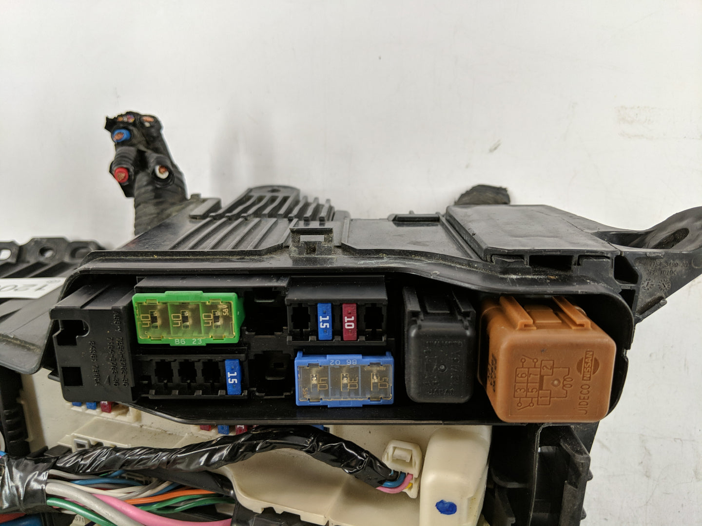 2011 Nissan Altima Fusebox Fuse Box Panel Relay Module P/N:82662-52301 Fits OEM Used Auto Parts - Oemusedautoparts1.com