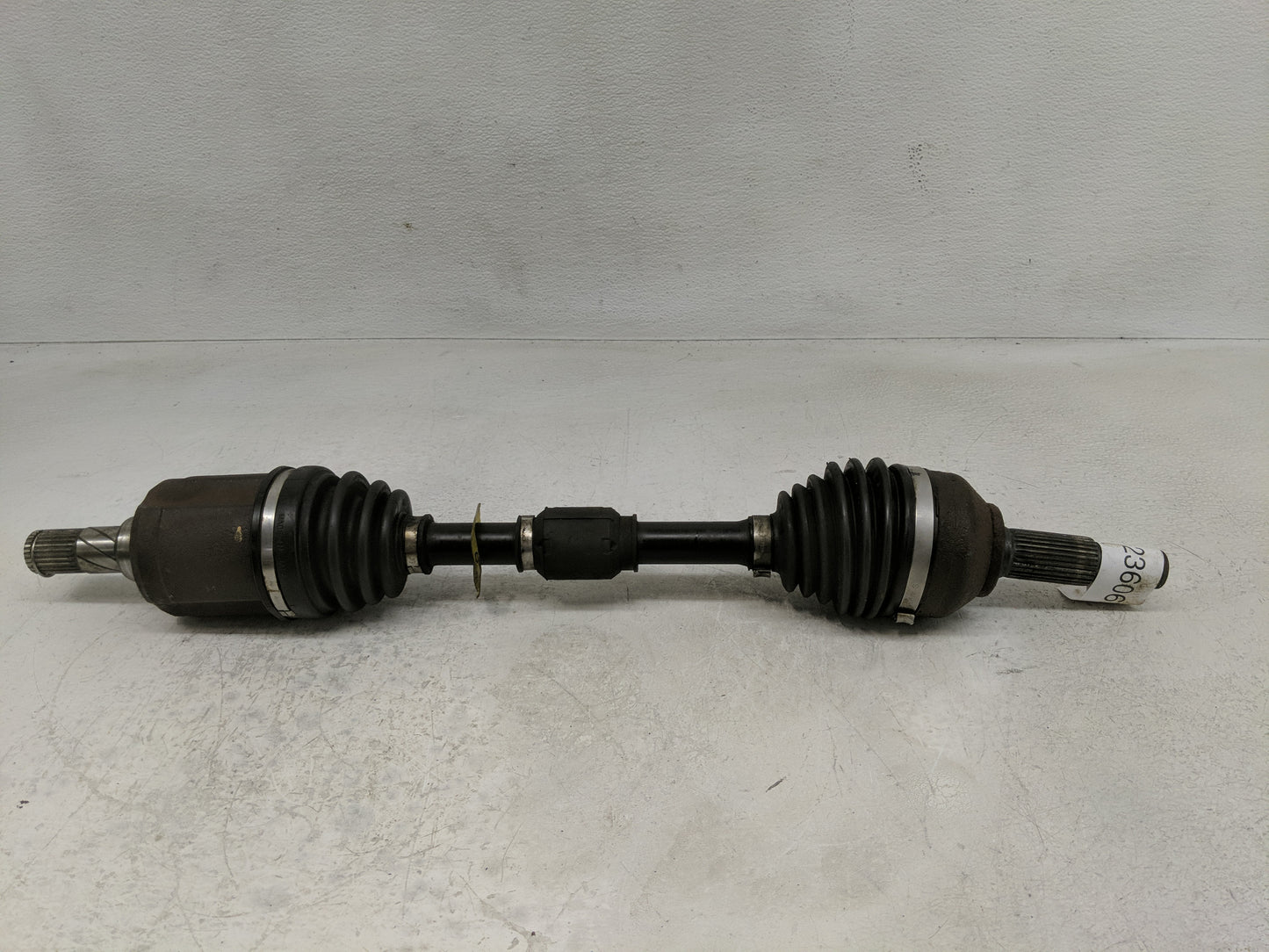 2007-2013 Nissan Altima Axle Shaft Front Driver Cv C/v - Oemusedautoparts1.com