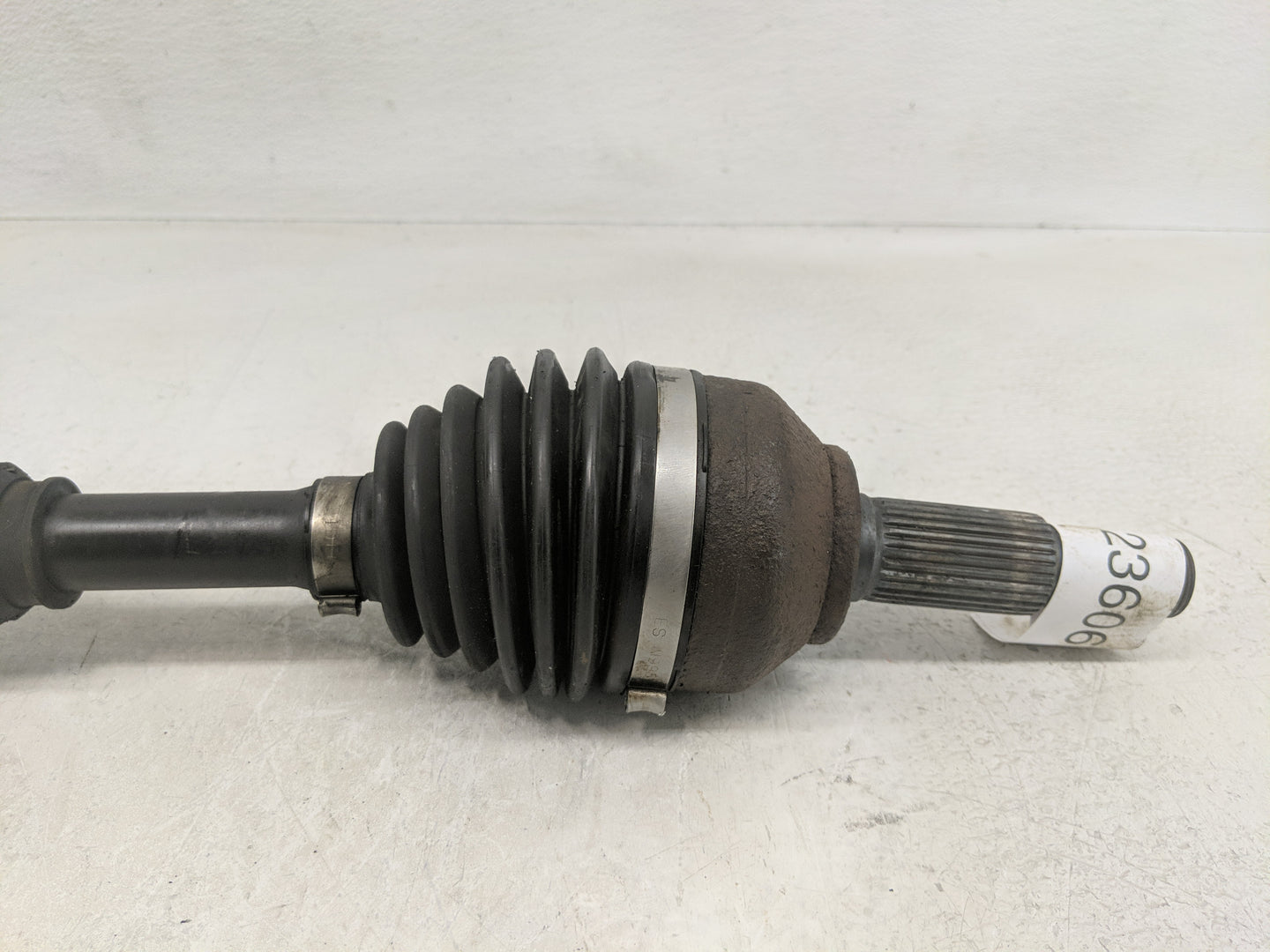 2007-2013 Nissan Altima Axle Shaft Front Driver Cv C/v - Oemusedautoparts1.com