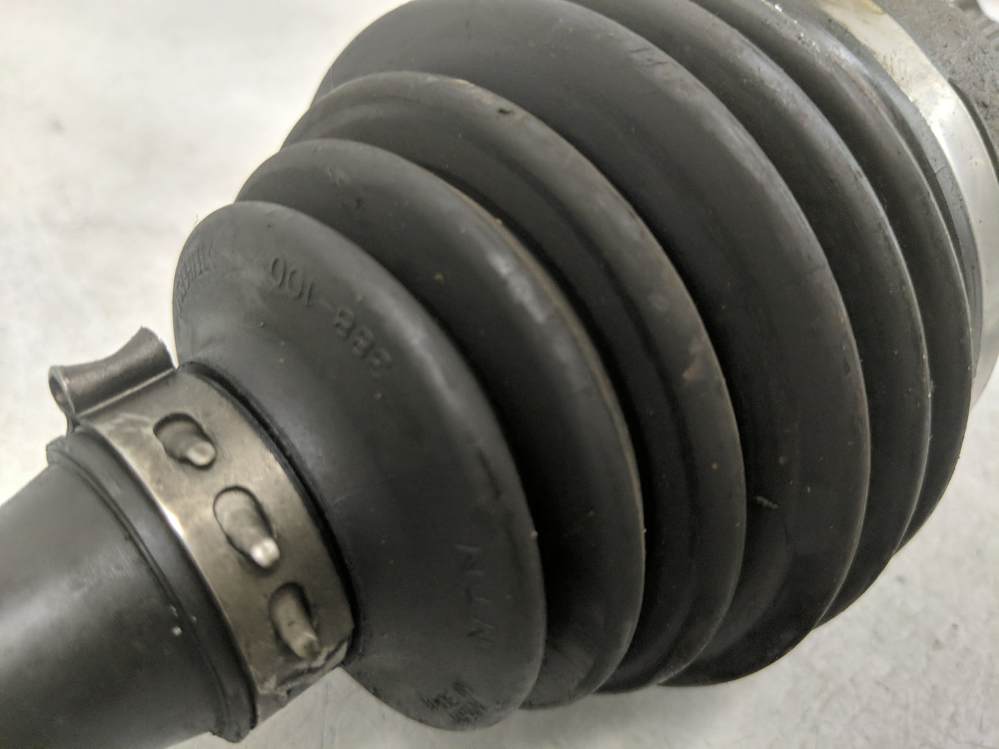 2007-2013 Nissan Altima Axle Shaft Front Driver Cv C/v - Oemusedautoparts1.com