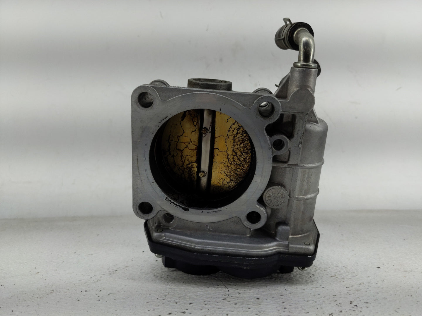 2011 Nissan Altima Throttle Body Fits OEM Used Auto Parts - Oemusedautoparts1.com