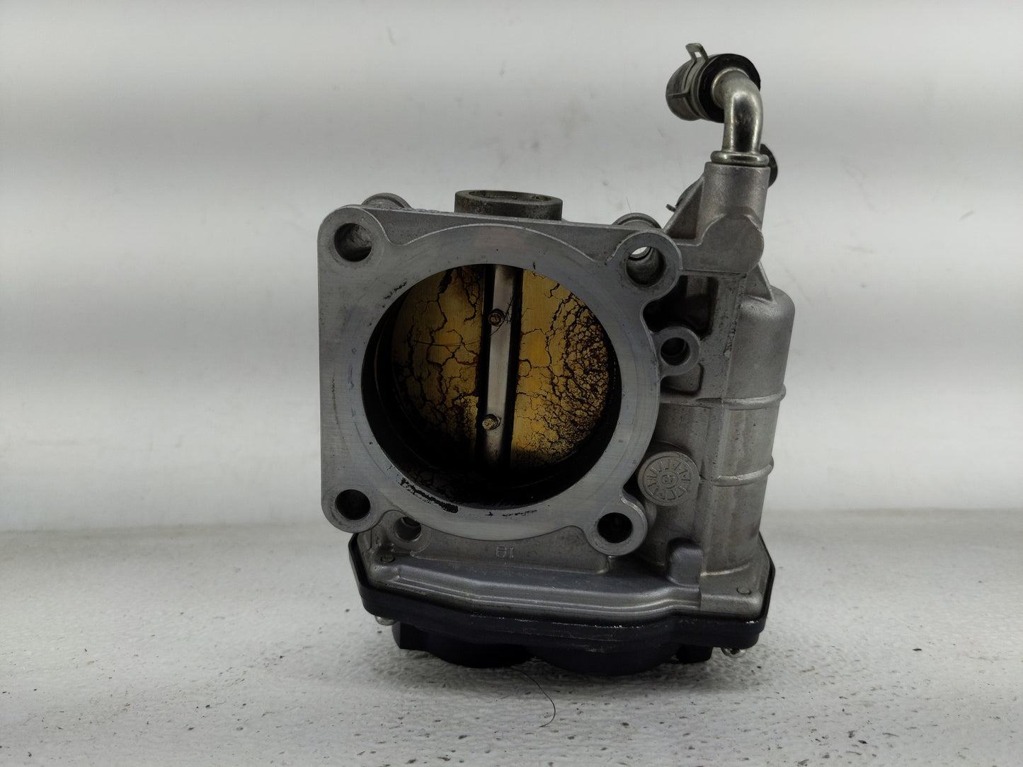 2011 Nissan Altima Throttle Body Fits OEM Used Auto Parts - Oemusedautoparts1.com