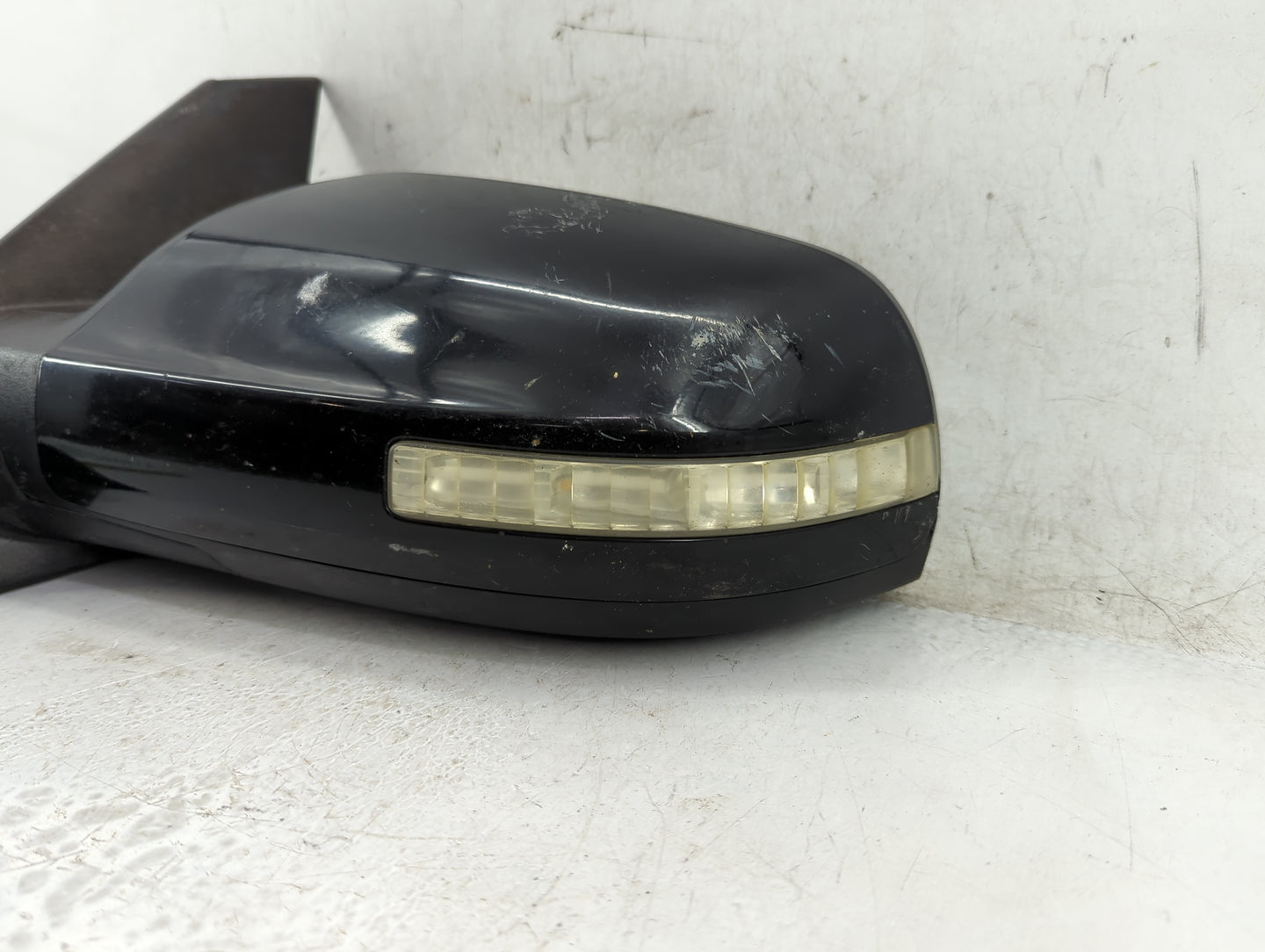 2010-2012 Nissan Altima Driver Side View Mirror - Left Door Mirror OEM Used - Oemusedautoparts1.com
