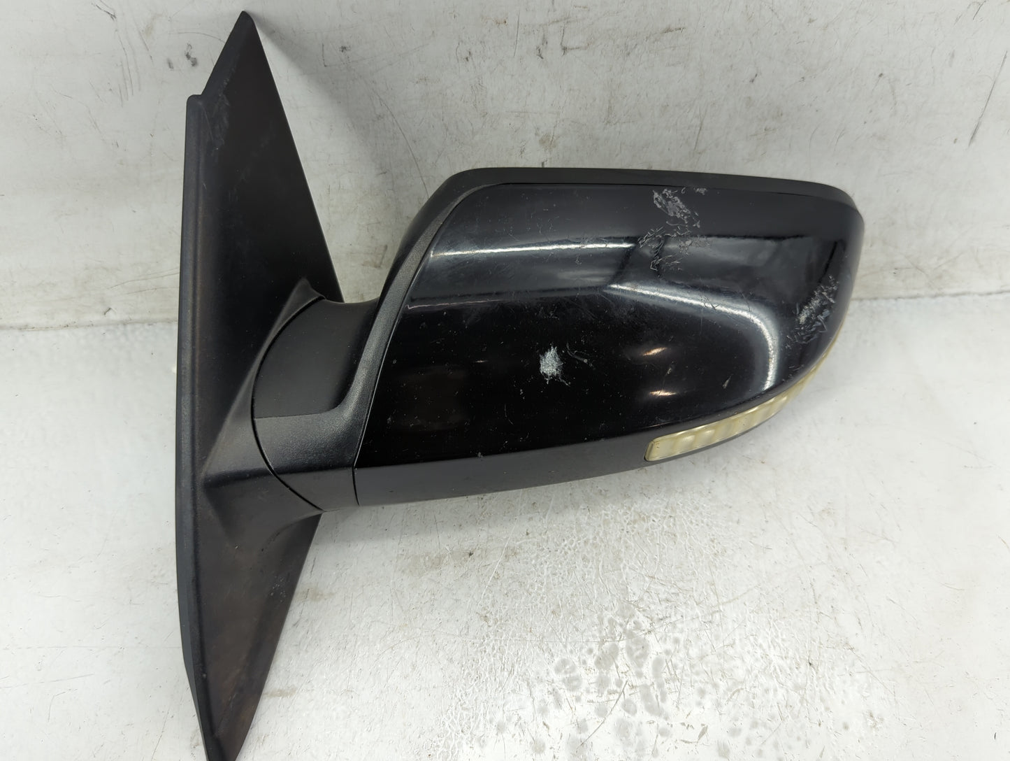 2010-2012 Nissan Altima Driver Side View Mirror - Left Door Mirror OEM Used - Oemusedautoparts1.com