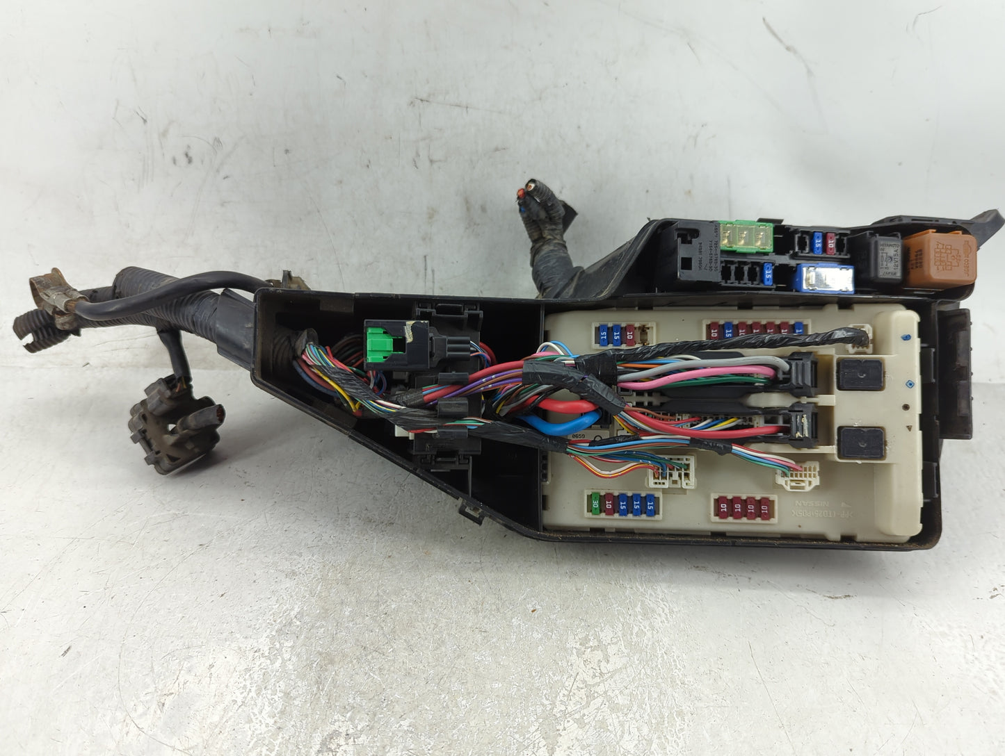 2011-2013 Nissan Altima Fusebox Fuse Box Panel Relay Module P/N:7154-9164-30 Fits Fits 2011 2012 2013 OEM Used Auto Parts - 