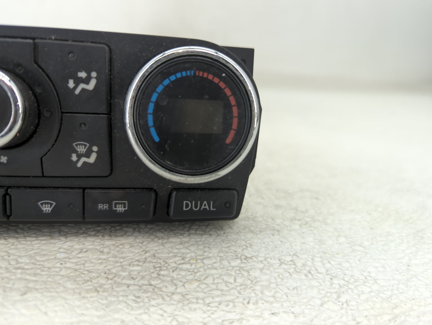 2010-2012 Nissan Altima Radio AM FM Cd Player Receiver Replacement P/N:27500 JA01A 28185 ZX11A Fits Fits 2010 2011 2012 OEM 