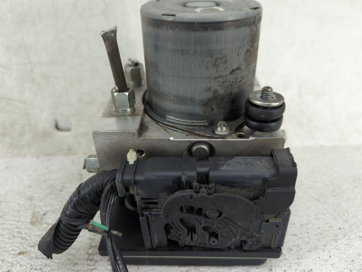 2011-2012 Nissan Altima Anti-Lock Brake ABS Pump Module Actuator OEM P/N:0 265 951 869 20221 D0858 Fits Fits 2011 2012 OEM U