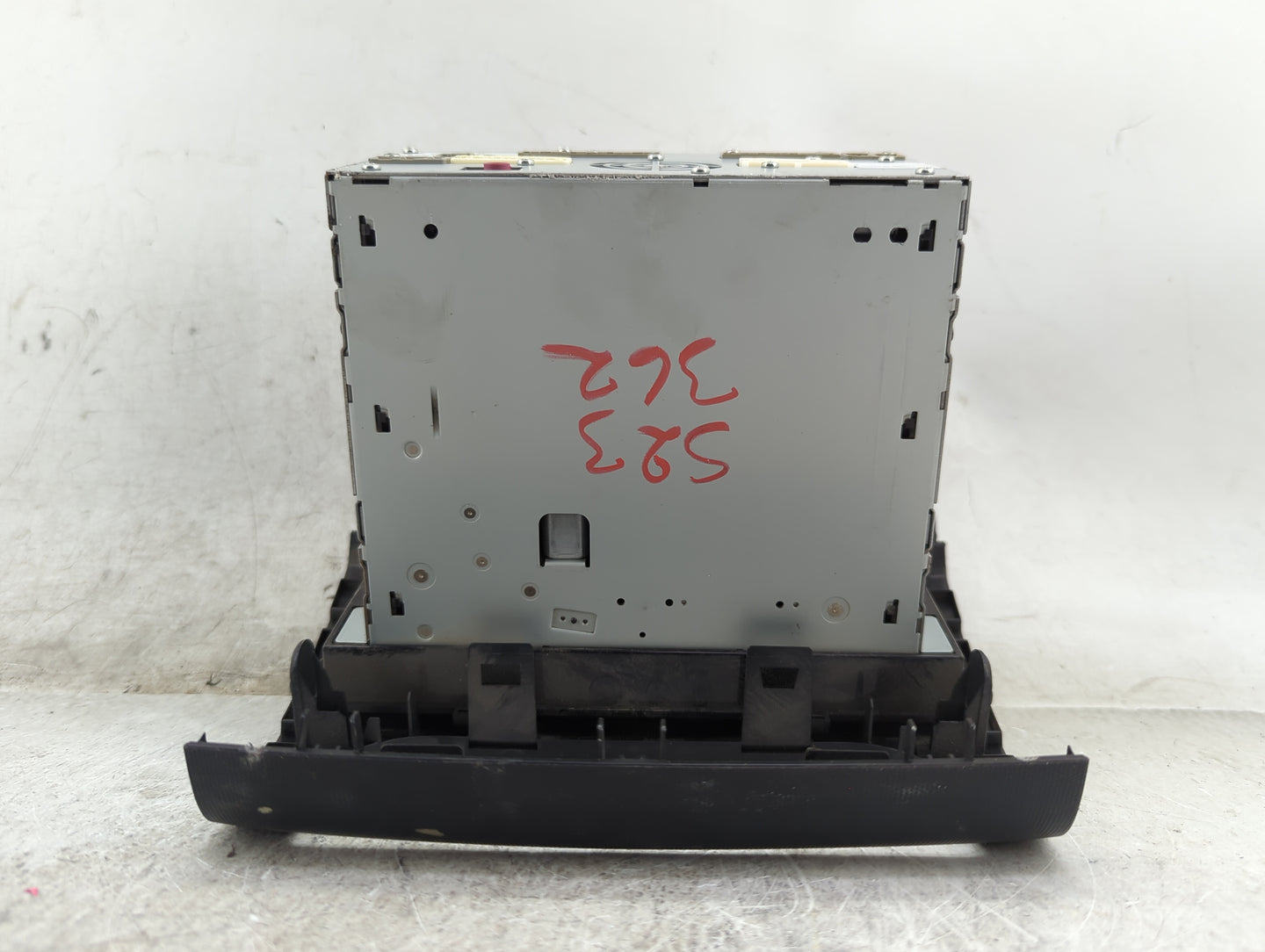 2011-2013 Nissan Altima Radio AM FM Cd Player Receiver Replacement P/N:25915 ZX04A NA7W-8401US1/UQW2061 Fits Fits 2011 2012 