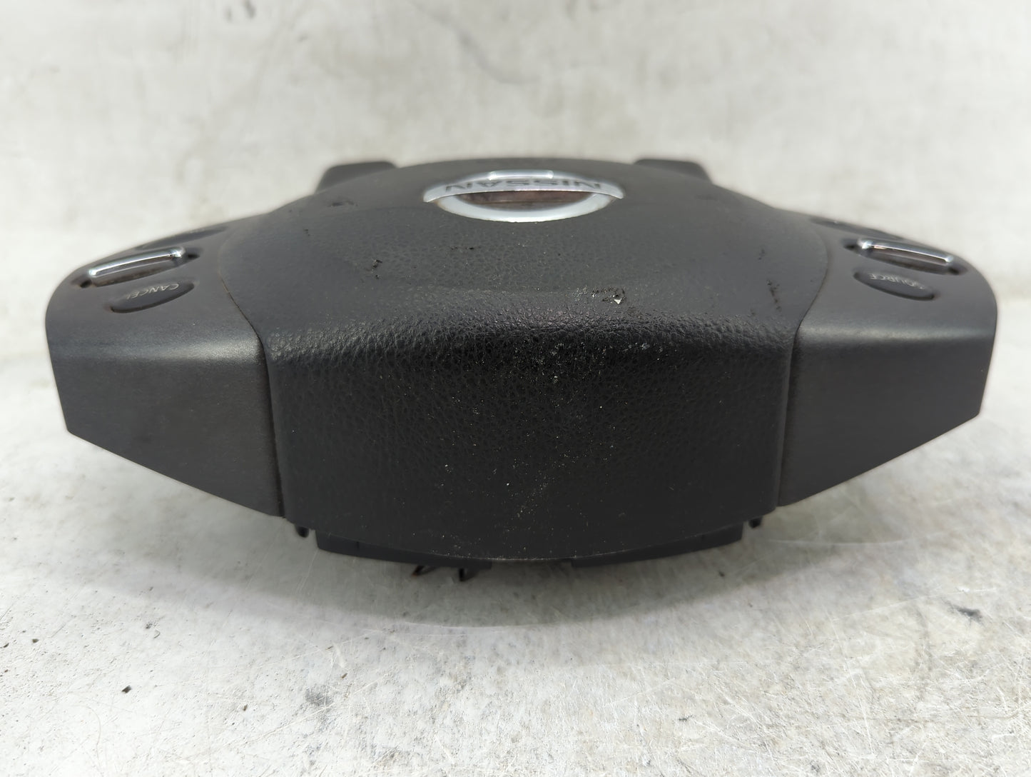2010-2013 Nissan Altima Air Bag Driver Left Steering Wheel Mounted P/N:PMZXL113240060 Fits Fits 2010 2011 2012 2013 OEM Used