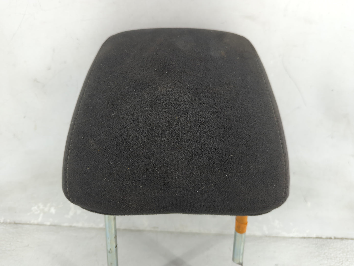 2010-2012 Nissan Altima Headrest Head Rest Front Driver Seat Black 1466920 - Oemusedautoparts1.com