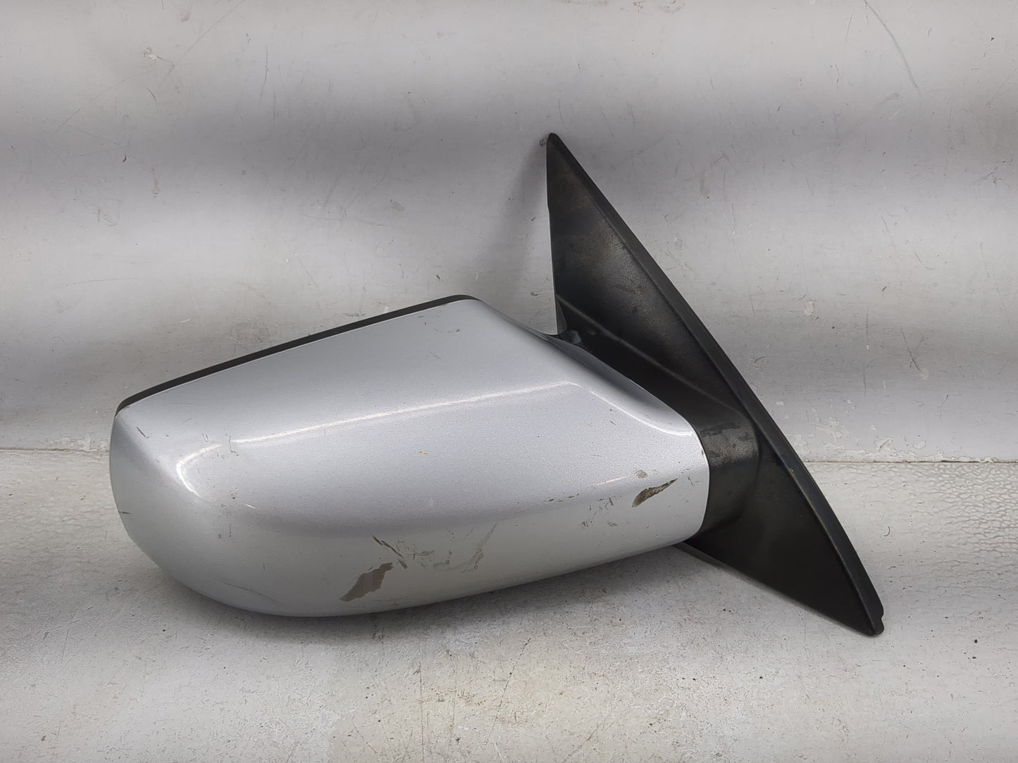 2007-2012 Nissan Altima Passenger Side View Mirror - Right Door Mirror OEM Used - Oemusedautoparts1.com