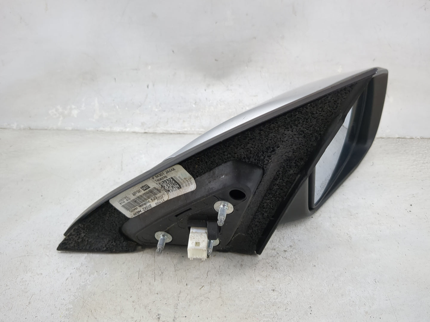 2007-2012 Nissan Altima Passenger Side View Mirror - Right Door Mirror OEM Used - Oemusedautoparts1.com