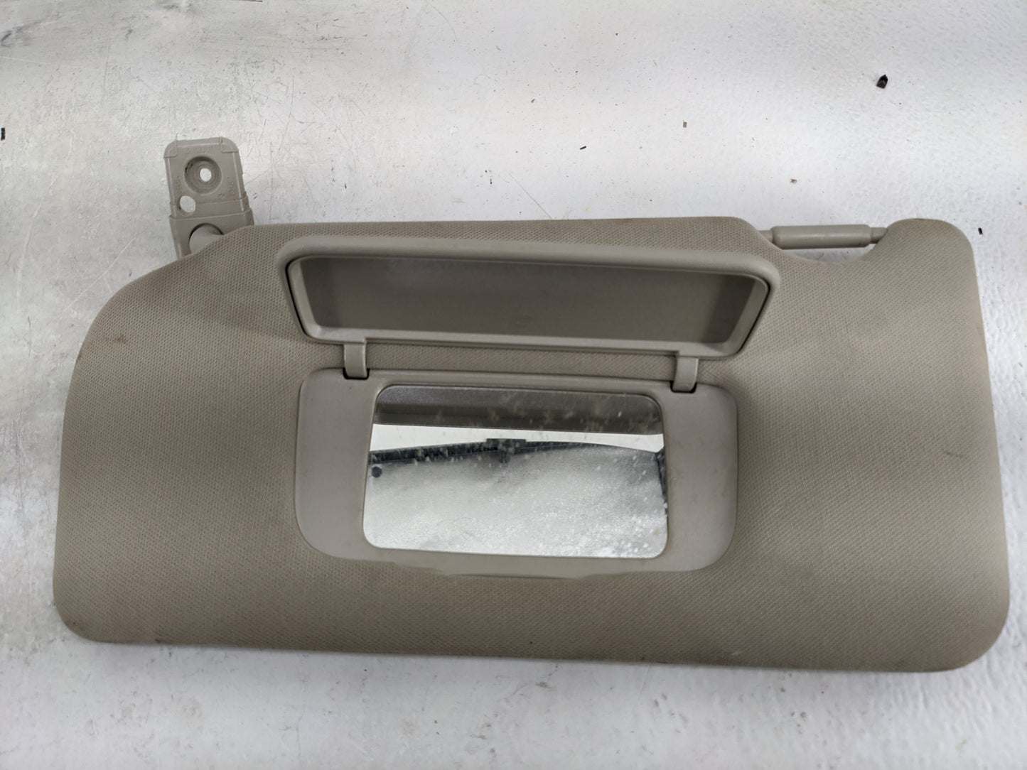 2010-2012 Nissan Altima Sun Visor Shade Replacement Driver Left Mirror Fits Fits 2010 2011 2012 OEM Used Auto Parts - Oemuse