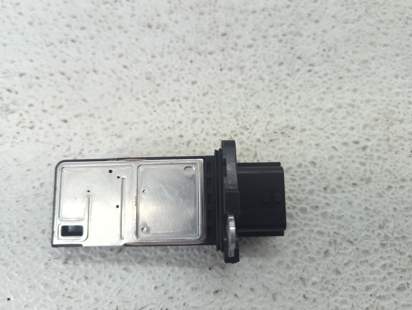 2007-2014 Nissan Altima Mass Air Flow Meter Maf 1485353 - Oemusedautoparts1.com